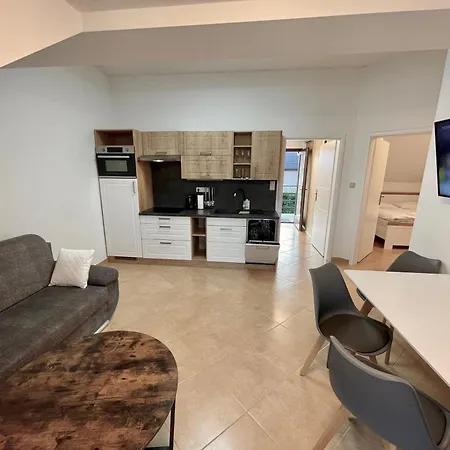 Appartement Near Golf Kuneticka Hora, Dritec *