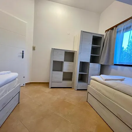 Near Golf Kuneticka Hora, Dritec Appartement Bukovina